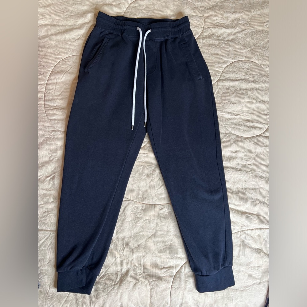 Forever 21 black joggers in excellent condition. Size medium